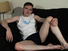 Détails : Cam Gay : branle en chat webcam gratuit